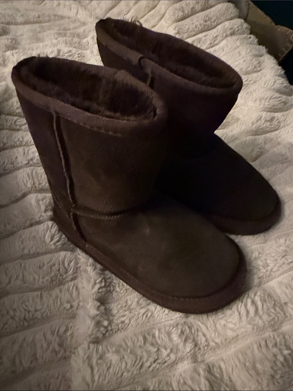 UGG Kids Classic Short Boots - Dark Brown